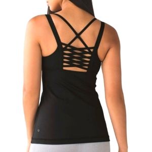 LULULEMON top